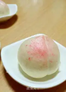 Make Peach buns step 7