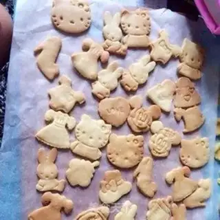 Make Butter cartoon cookies step 6