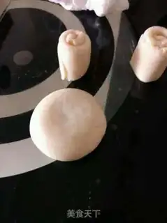 Make Squeeze meat mooncake step 16