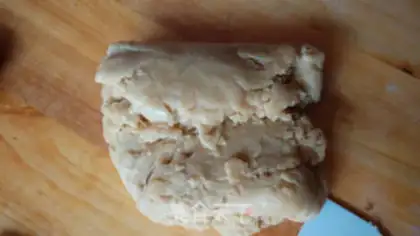 Make A wide moon cake step 3