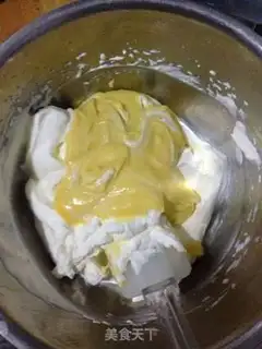 Make Grenade ice cream step 3