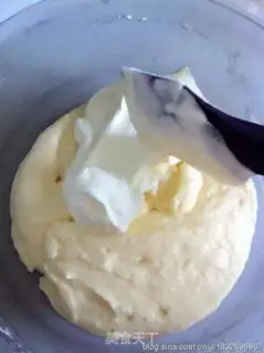Make The Italian tradition of Tiramisu step 4