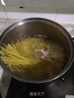 Make Shrimp butter pasta step 3