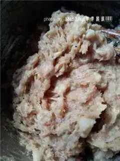 Make Fresh meat mooncake step 4
