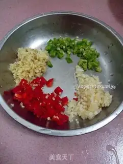 Make White eggplant burn ribs step 1