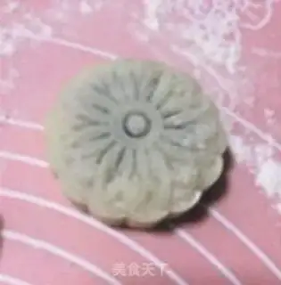 Make Red bean sapphire mooncake step 10