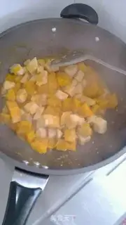 Make Potatohead pumpkin step 8