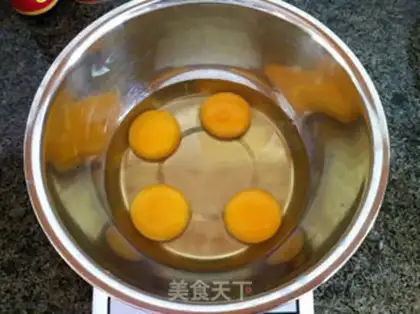 Make Black sesame sponge cake step 1