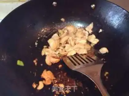 Make Little potato fried chicken wings step 4