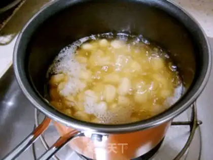 Make Spicy peanuts step 3
