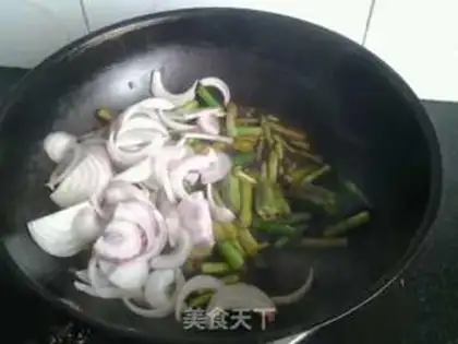 Make Autumn onions step 3