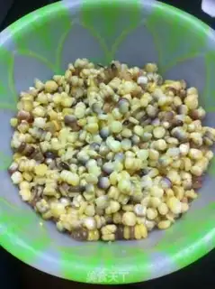 Make Pumpkin corn buns step 0