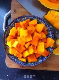 Make Pumpkin corn buns step 2