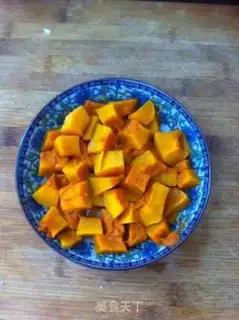 Make Pumpkin corn buns step 7