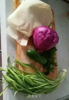 Make Western pancakes and vegetable rolls step 0