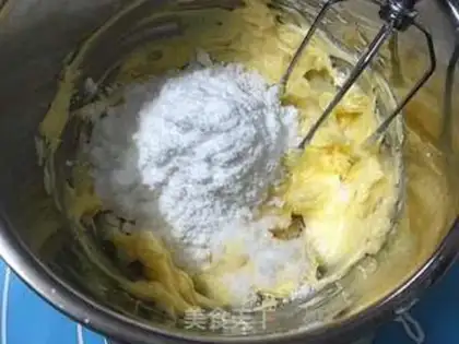 Make Meat muffin step 1