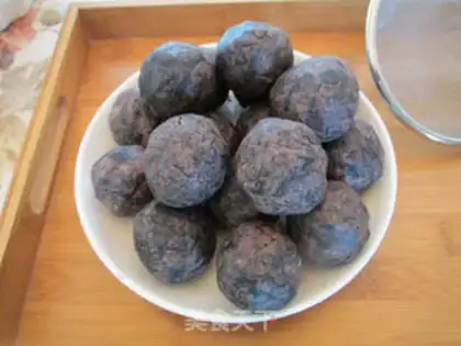 Make The bean sesame yolks step 9