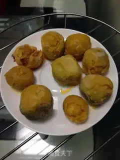 Make A wide moon cake step 0