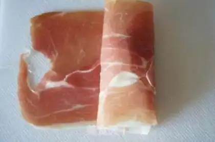 Make Spam cheese rolls step 5