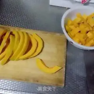 Make Pumpkin bean cake step 0