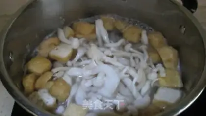 Make White mascara and tofu ham soup step 4