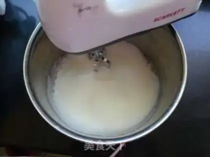 Make Cranberry Swiss roll step 8