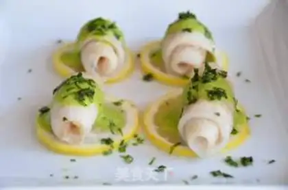 Make Lemon steamed left sip fish step 2