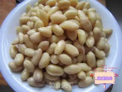 Make Spicy peanuts step 2