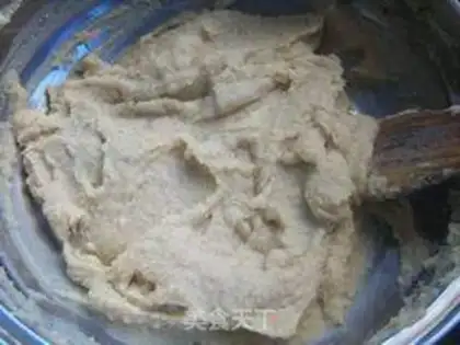 Make Gold and milk and yellow moon cake step 5