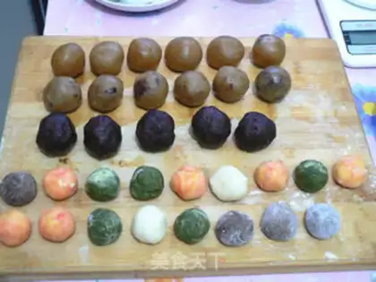 Make Frozen mooncake step 8