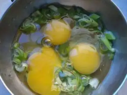 Make Eggs and clams step 5