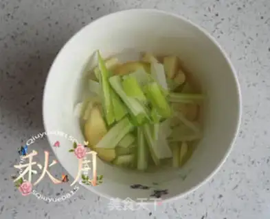 Make Old Beijing noodles step 4