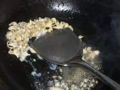 Make Eggs and clams step 8