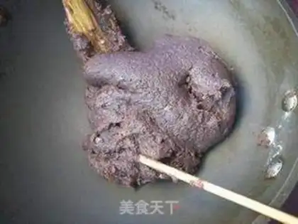 Make Cinnamon bean mooncake step 6