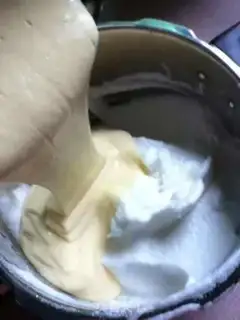 Make Meat pine cake step 3