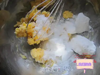 Make French cranberry mooncake step 4