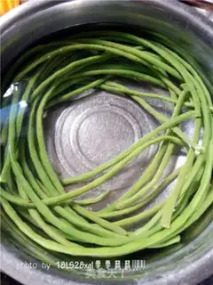 Make Garlic beans step 2