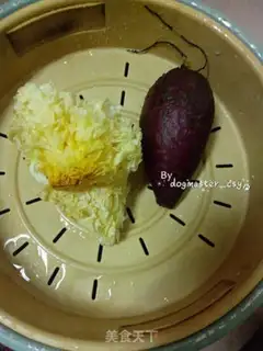 Make Purple potato silver ear soup step 0