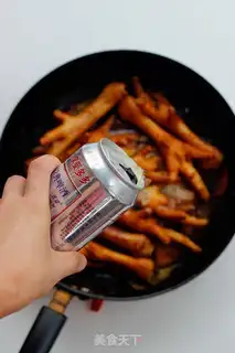 Make A beer with chicken claws step 6