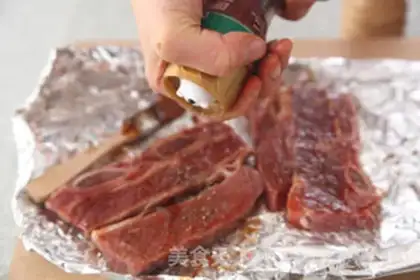 Make The fragrance roasted cowboy bones step 0