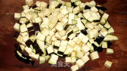 Make Tomato fried eggplant step 1