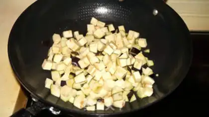 Make Tomato fried eggplant step 2