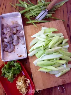 Make Snack shrimp step 0