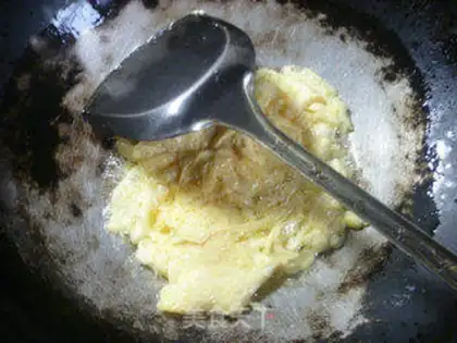 Make Black-mucked eggs step 4