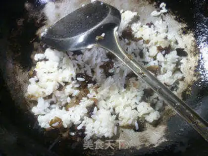 Make Black-mucked eggs step 5