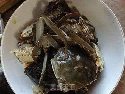 Make Thai curry crab step 2