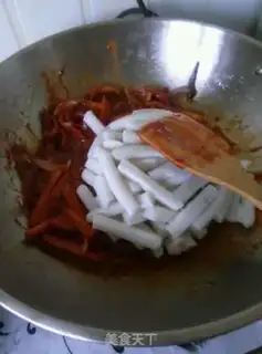 Make Hot fried rice cake step 7