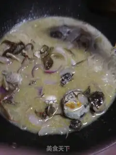 Make Thai curry crab step 10