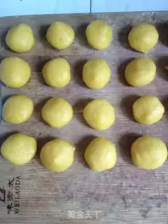 Make Mooncake step 6