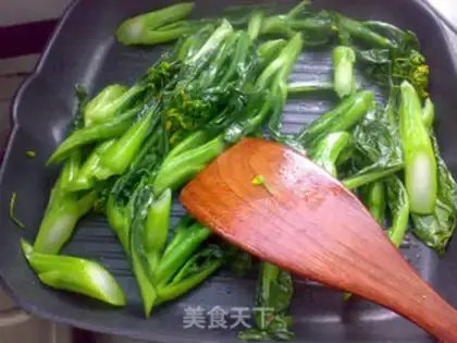 Make A gold hook with silver and garlic step 2